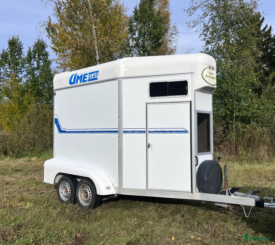 Hästtransporter  fordon & transport till salu: Umesläp A35 årsmodell 2004 i Mariefred - Annons 2