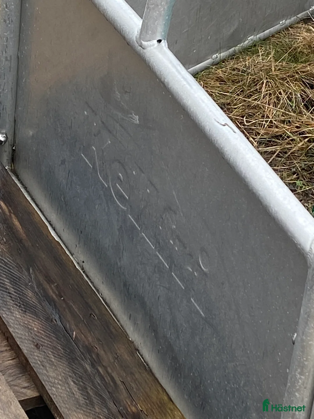 Stallinredning, stängsel & gård övrig utrustning till salu: Foderhäck - Annons 4