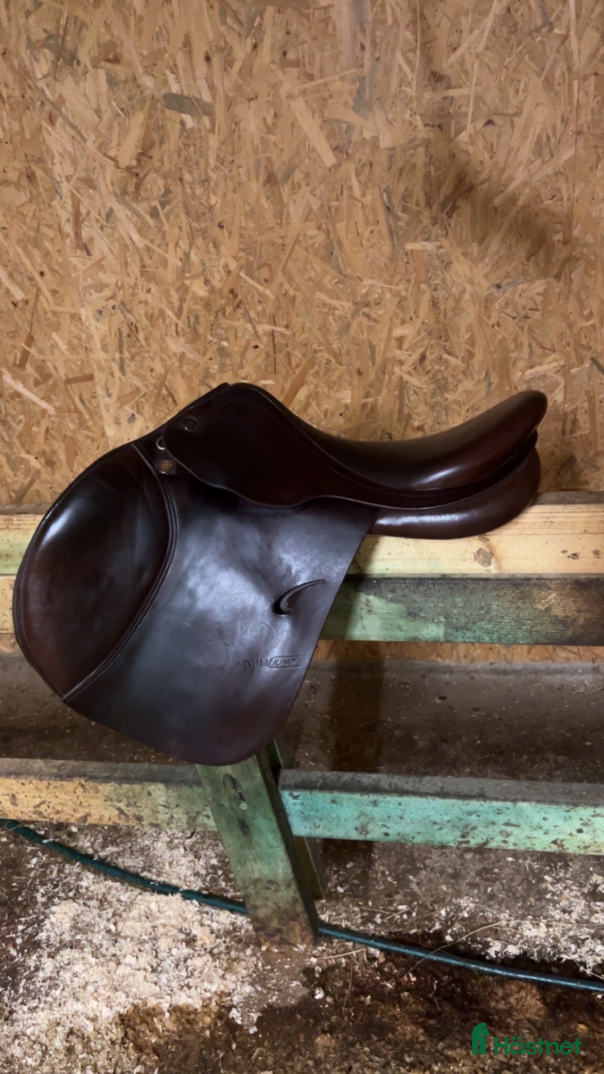 Sadlar hästutrustning till salu: Prestige roma jump i Luleå - Annons 2