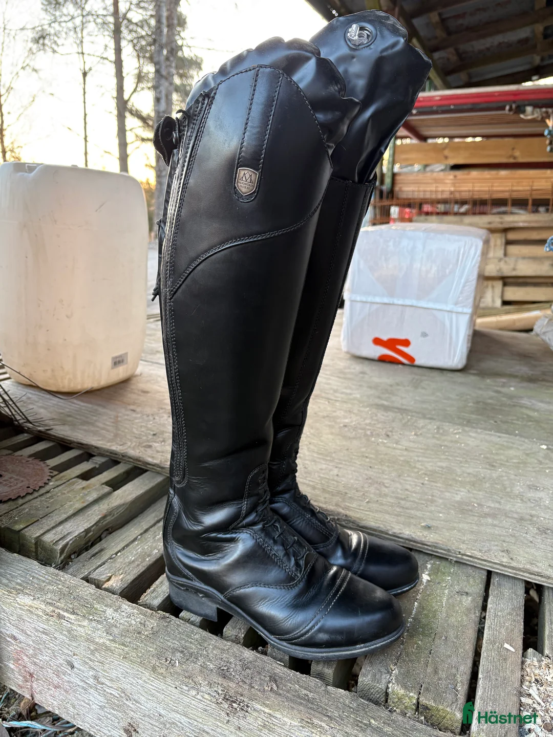 Ridstövlar ryttarutrustning till salu: Fina ridstövlar - Annons 1