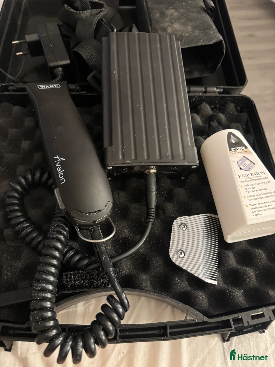 Övrig Hästutrustning hästutrustning till salu: Laddbar hästklippmaskin i nästan nyskick! i Finspång - Annons 2