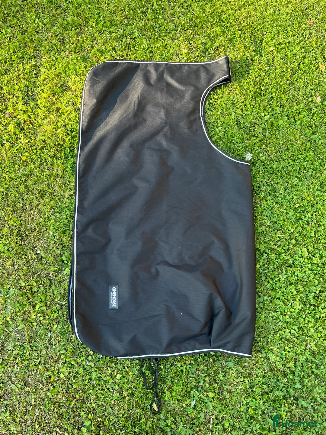 Täcken hästutrustning till salu: Bra ländtäcke säljes! i Växjö - Annons 1