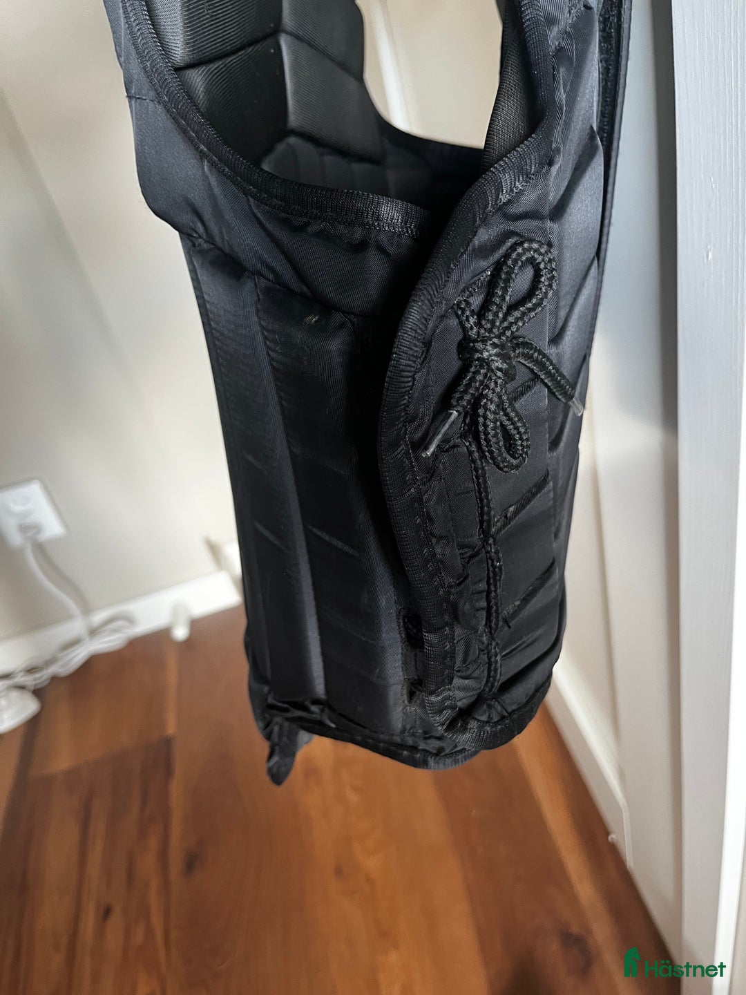 Säkerhetsvästar ryttarutrustning till salu: CRW skyddsväst i Nyköping - Annons 8