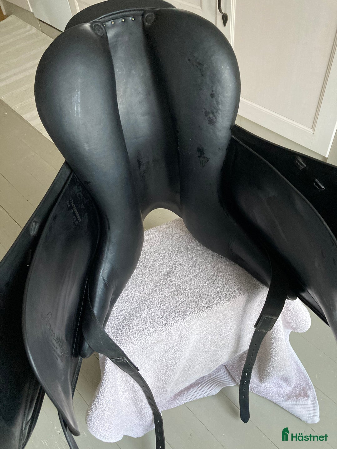 Sadlar hästutrustning till salu: Amerigo DS dressyr i Nävlinge - Annons 5