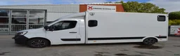 Hästlastbilar  fordon & transport till salu: Xtreme Cargo 5 sits 2022 Foderbord & Galler 1000kg - Annons 11
