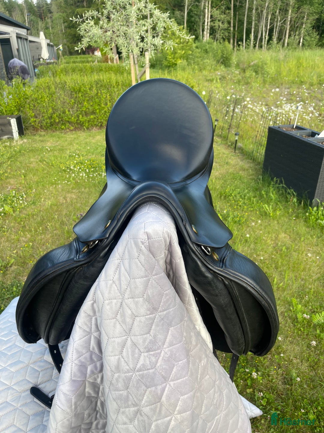 Sadlar hästutrustning till salu: Prestige Roma dressyrsadel 16,5” i Gävle - Bild 8