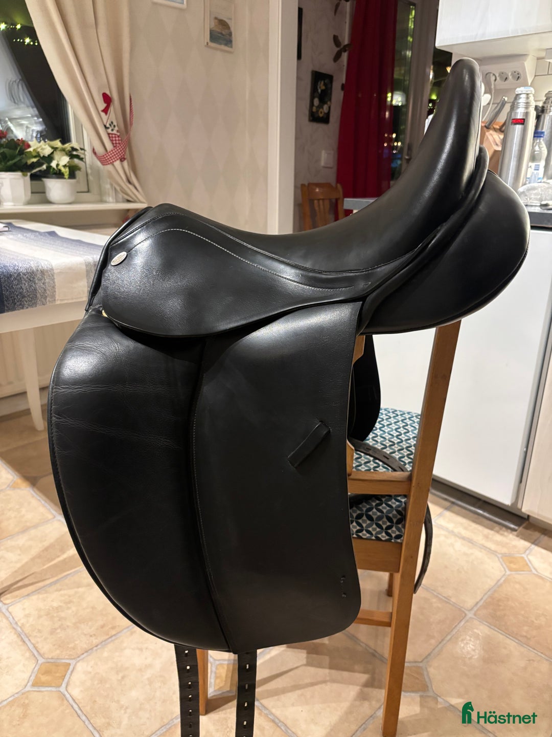 Sadlar hästutrustning till salu: Kentaur Medea Dressyr sadel i Strömstad - Annons 1