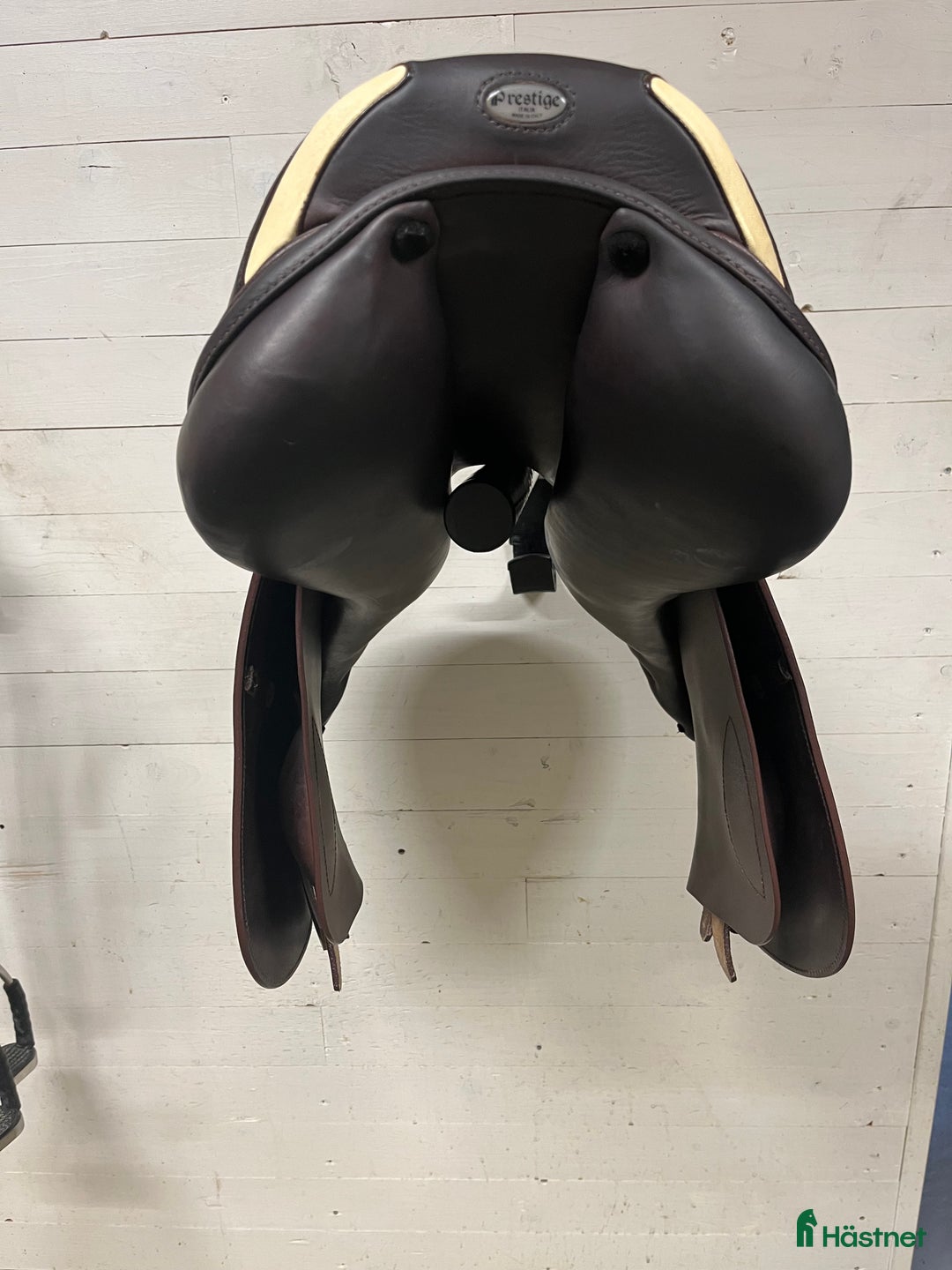 Sadlar hästutrustning till salu: Prestige Paris Classic hoppsadel ”som ny” i Bromma - Annons 4