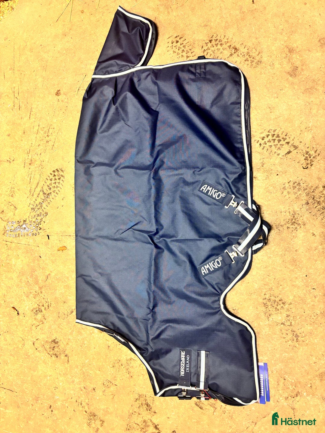 Täcken hästutrustning till salu: Amigo regntäcke i Kalmar - Annons 2