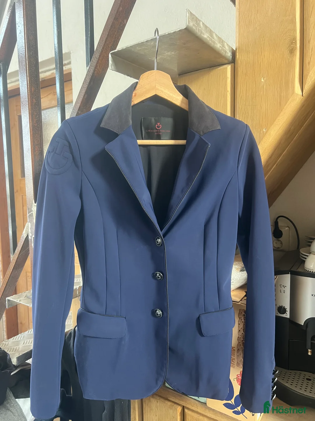 Jackor & Kavajer ryttarutrustning till salu: Cavallera Toscana kavaj i Staffanstorp - Annons 2