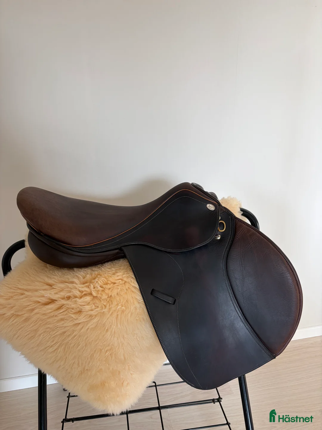 Sadlar hästutrustning till salu: Välvårdad Lippo Fazzino  - Annons 1