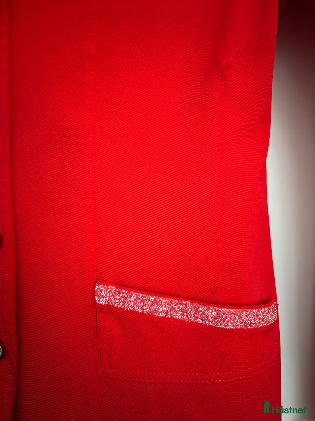 Jackor & Kavajer ryttarutrustning till salu: Unik junior kavaj från animo! - Annons 2