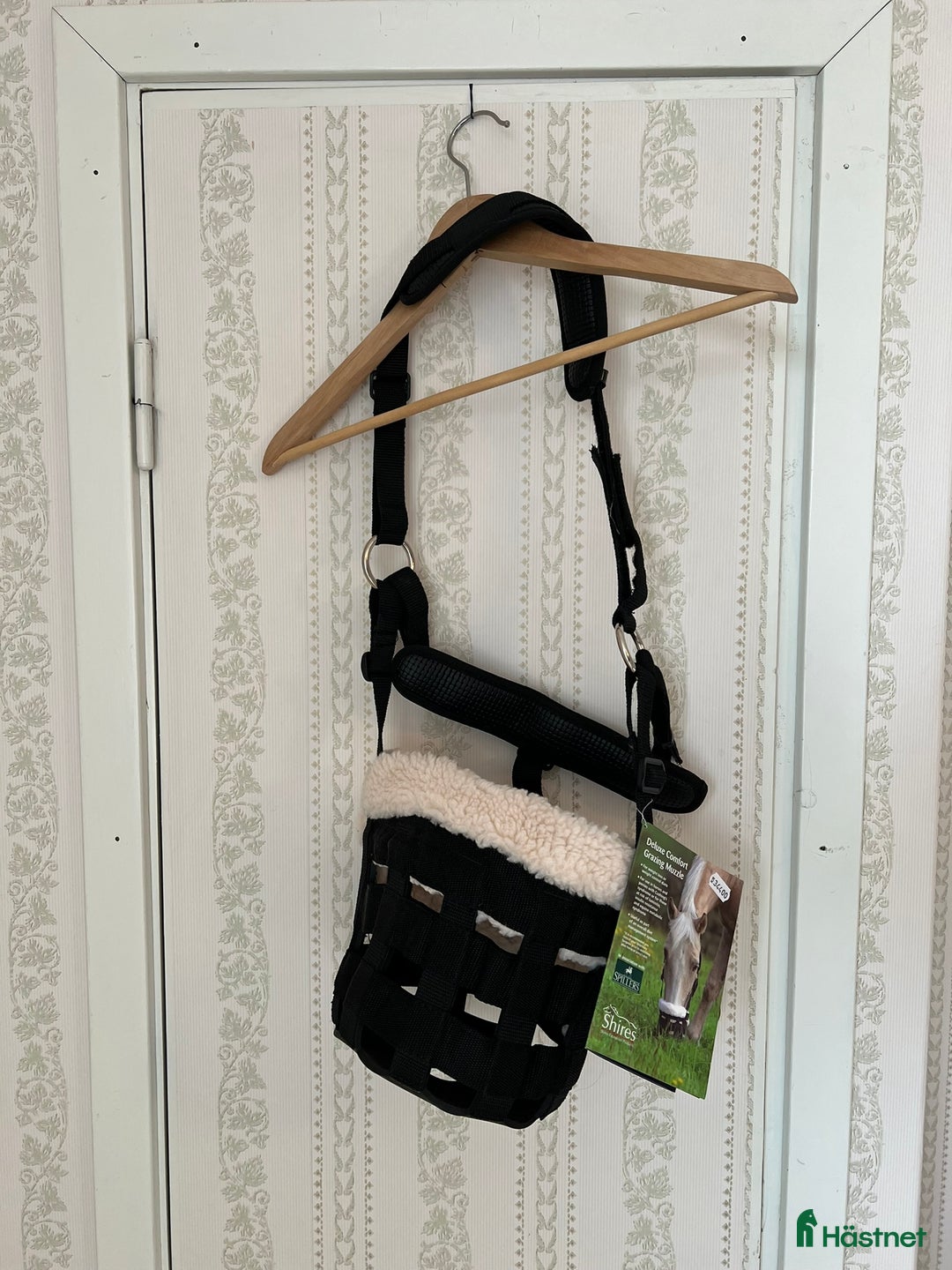 Övrig Hästutrustning hästutrustning till salu: Shires Gräsreducerare Deluxe Comfort, stl F i Halmstad - Annons 1