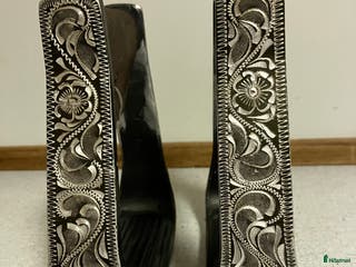 Westernutrustning övrig utrustning till salu: Stigbyglar western i Rödeby - Annons 1