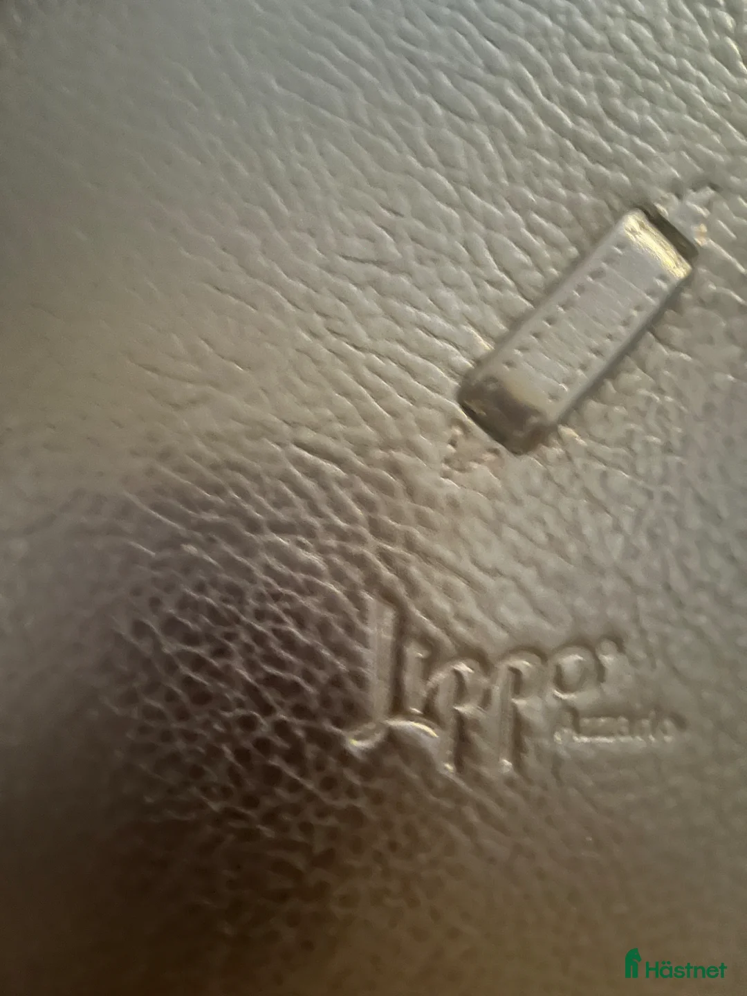 Sadlar hästutrustning till salu: Dressyrsadel i gott skick - Annons 5