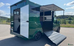 Hästlastbilar  fordon & transport till salu: Nybyggd Hästbuss Renault Master i Partille - Bild 22