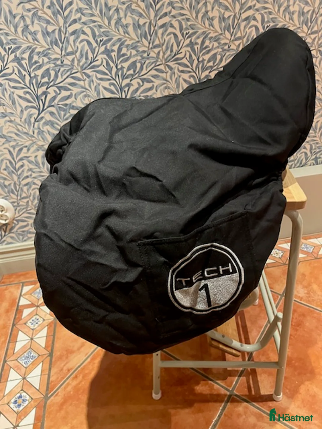 Sadlar hästutrustning till salu: Tech1 Junior Hopp 16/33 i Veddige - Annons 8