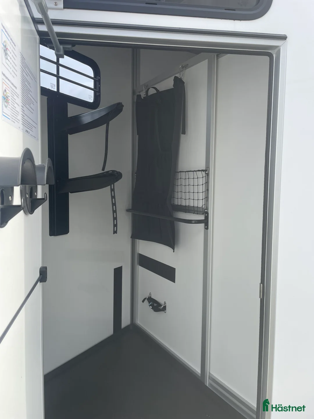 Hästtransporter  fordon & transport till salu: Umesläp B60 Demo - Annons 7