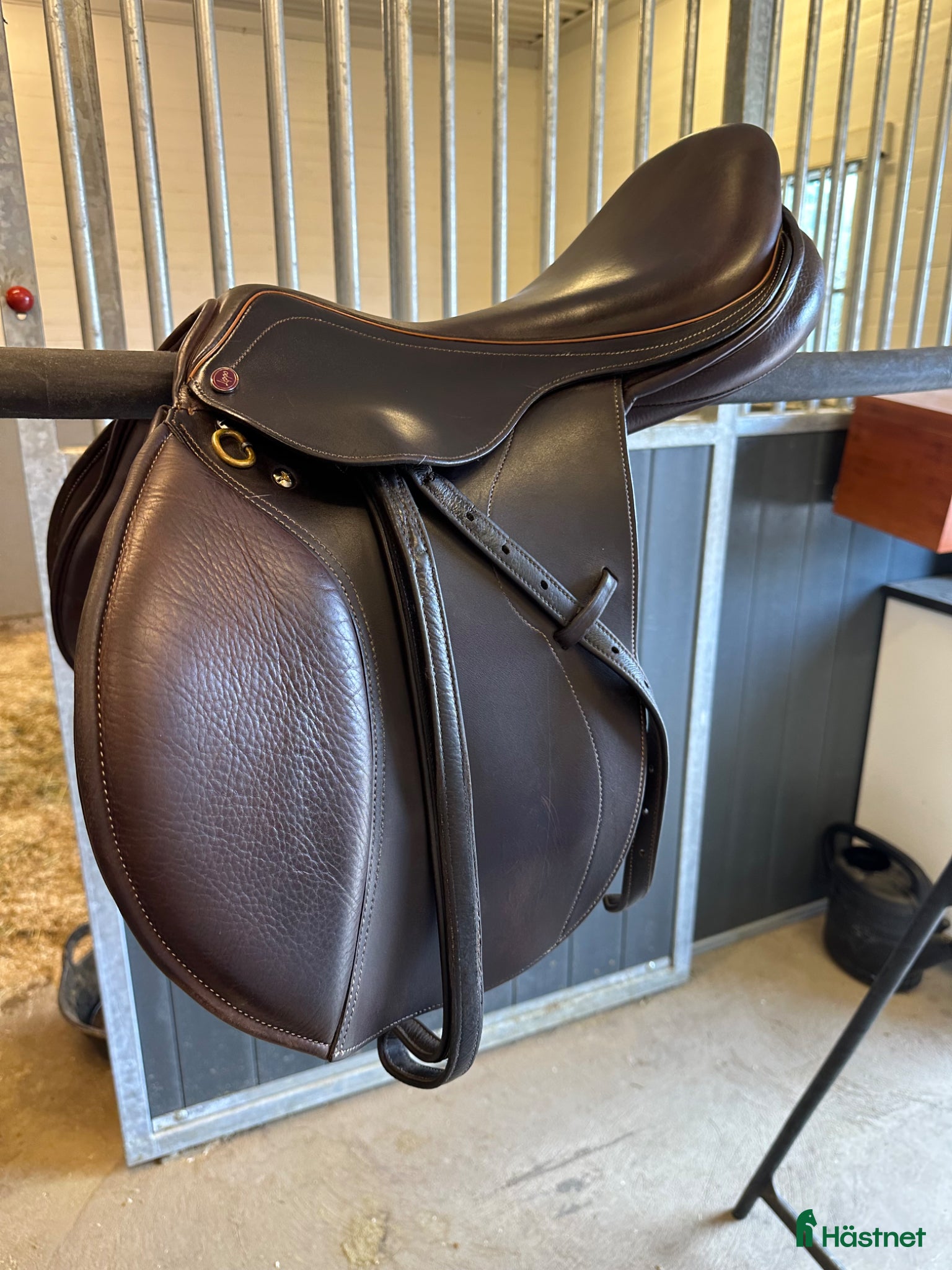 Sadlar hästutrustning Begagnad Lippo Fazzino, brun 17’ - Annons 5