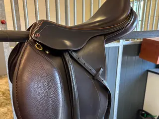 Sadlar hästutrustning Begagnad Lippo Fazzino, brun 17’ - Annons 5