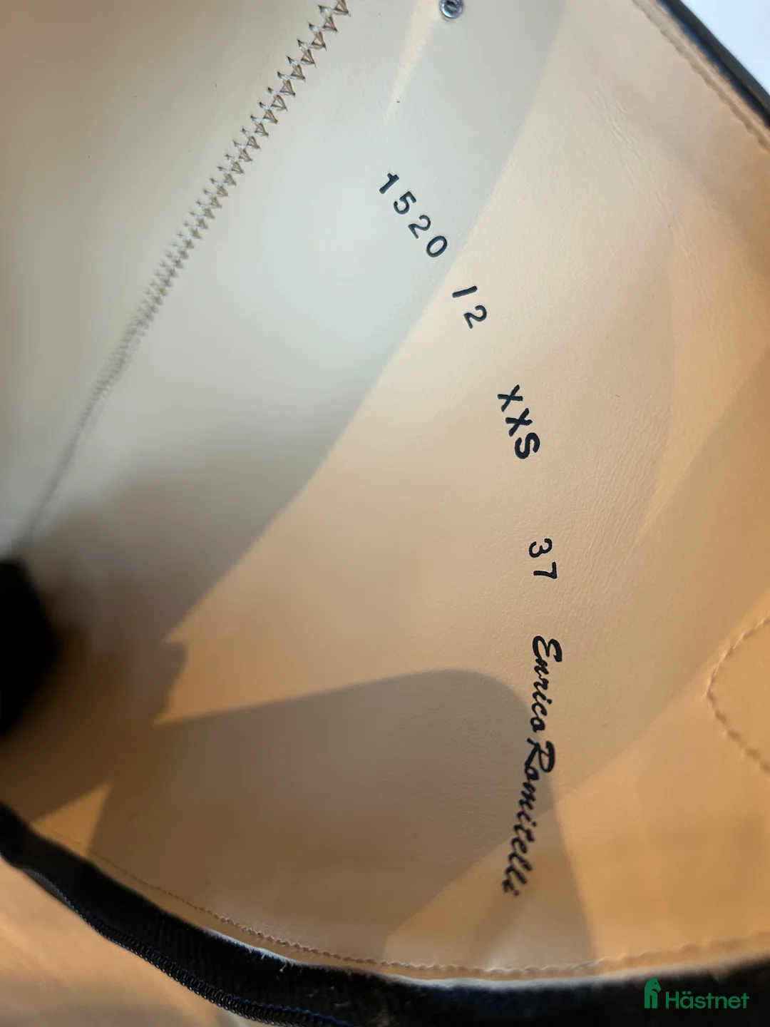 Ridstövlar ryttarutrustning till salu: Nya oanvända Romitelli junior i Mörarp - Annons 3