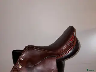 Sadlar hästutrustning Erreplus JF hoppsadel i Tävelsås - Annons 2