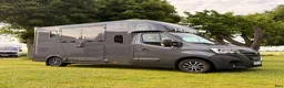 Hästlastbilar  fordon & transport till salu: Hästlastbil - Renault HORSEPARTNER EXCLUSIVE  - Annons 2