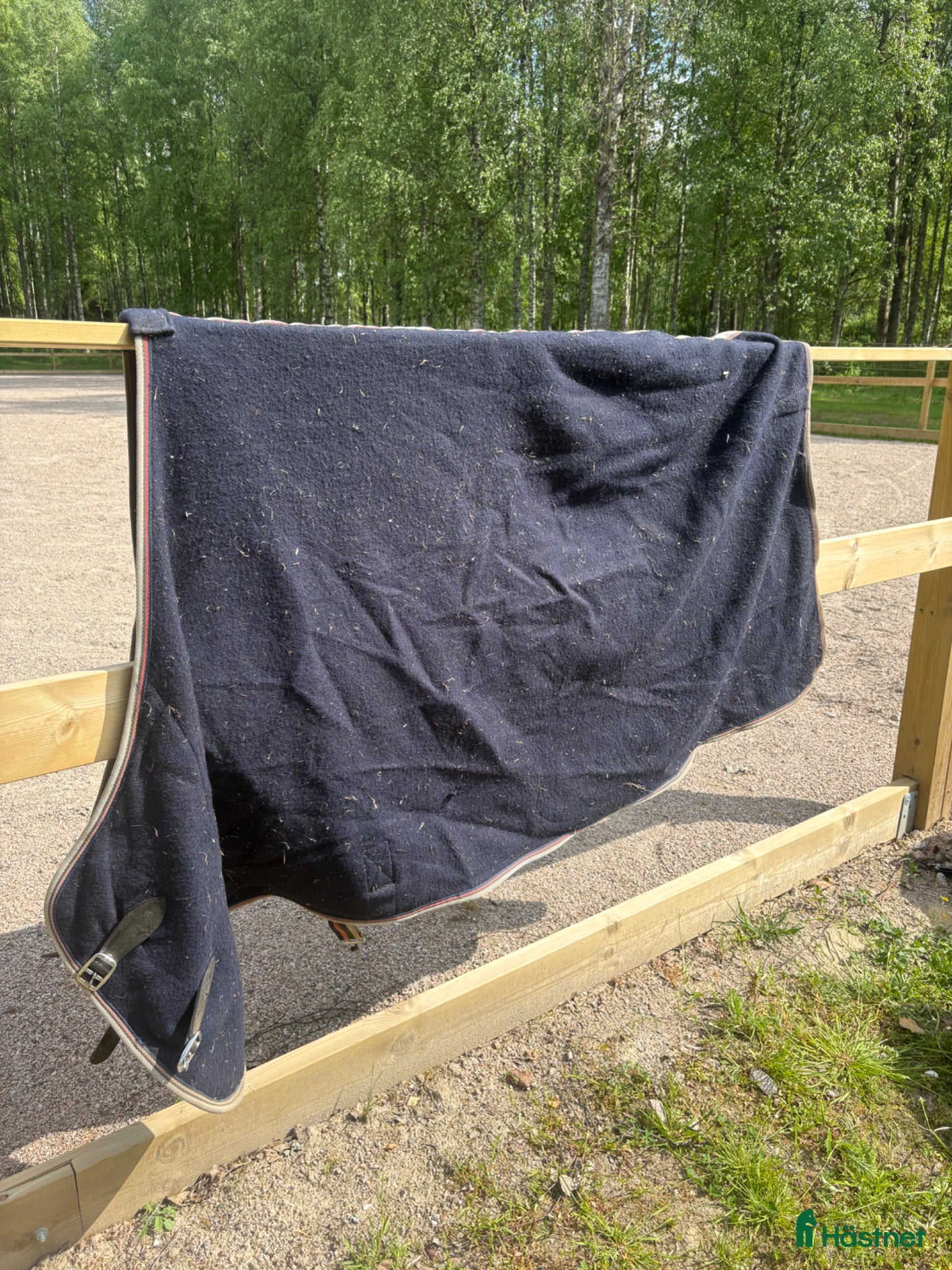 Täcken hästutrustning till salu: Olika hästtäcken i Ekshärad - Annons 18