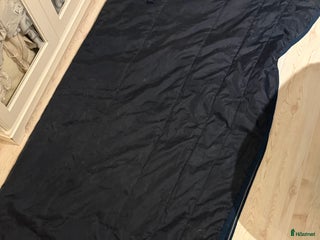 Täcken hästutrustning till salu: Liner 300g och 100g i Täby - Annons 1