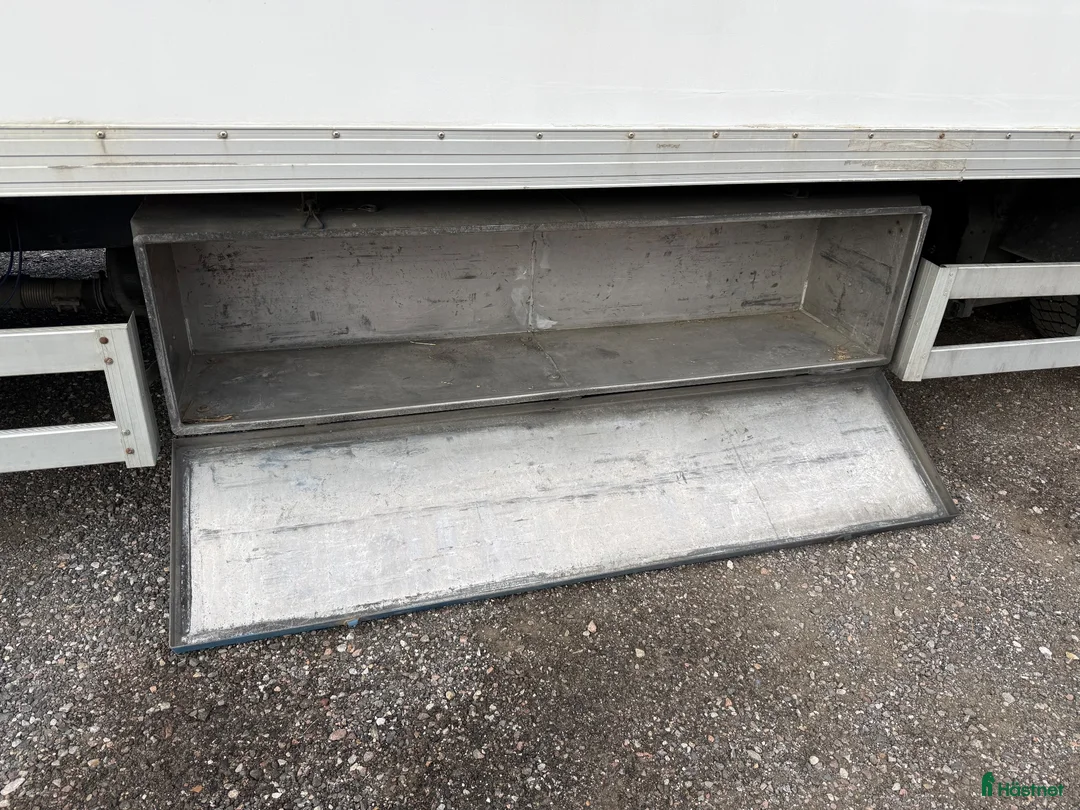 Hästlastbilar  fordon & transport till salu: Volvo hästlastbil - Annons 14
