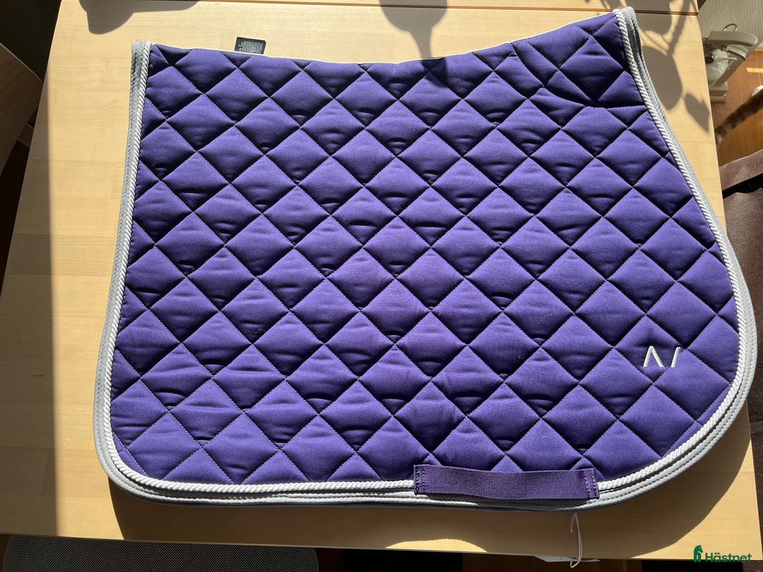 Schabrak & Vojlockar hästutrustning till salu: All in equestrian schabrak i Nacka - Annons 2