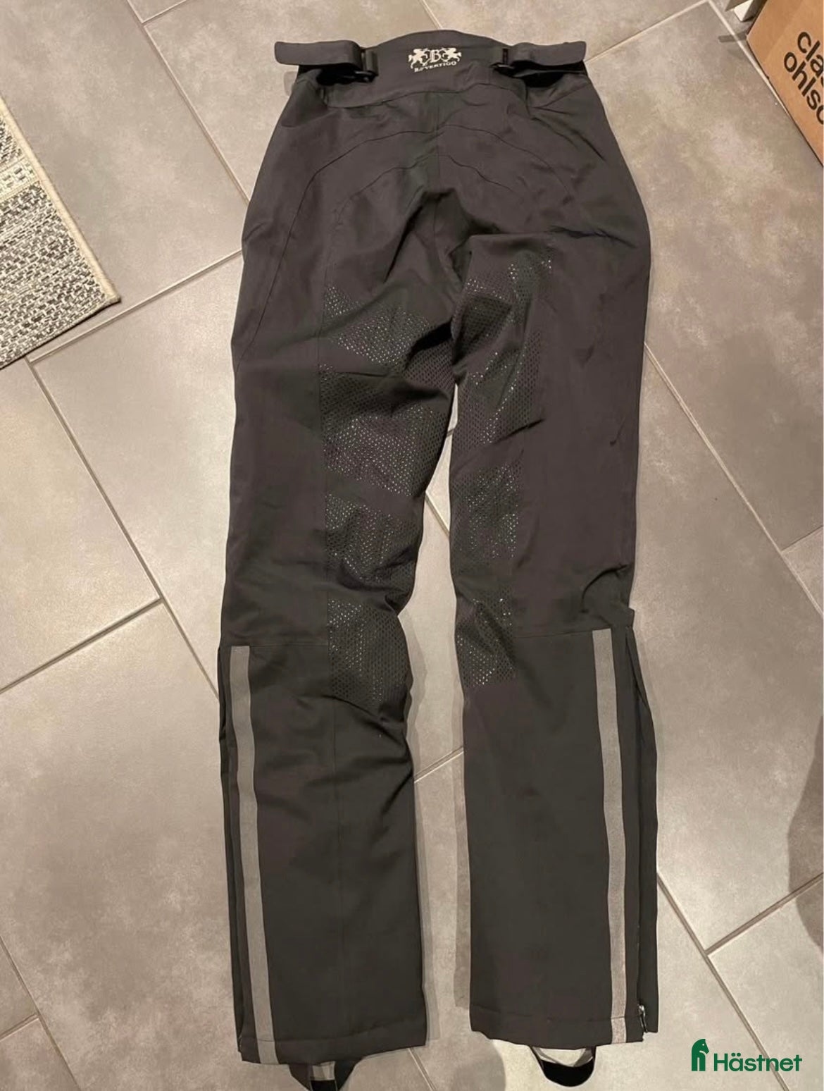 Ridbyxor ryttarutrustning till salu: B Vertigo vadderade termoridbyxor strl 36 i Segeltorp - Annons 4