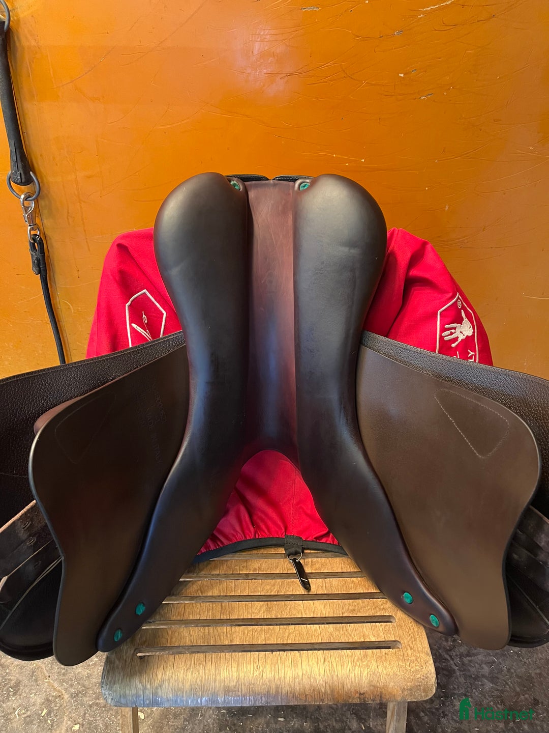 Sadlar hästutrustning till salu: Equipe Expression Special i fint skick i Huddinge - Annons 4