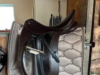 Sadlar hästutrustning Dressyr sadel - Annons 13