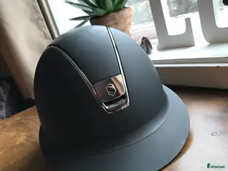 Hjälmar ryttarutrustning till salu: Superfin Samshield i Grillby - Annons 6