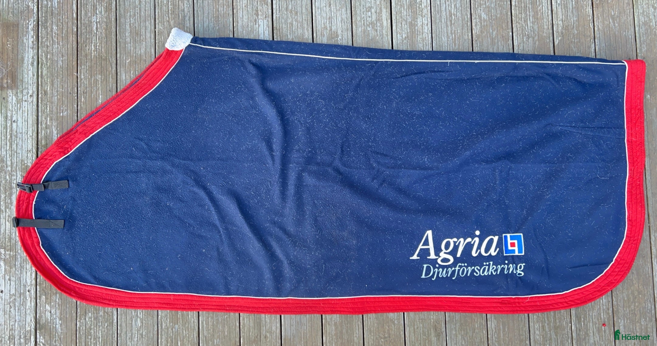 Täcken hästutrustning till salu: Agria fleecetäcke  i Vallentuna - Annons 8