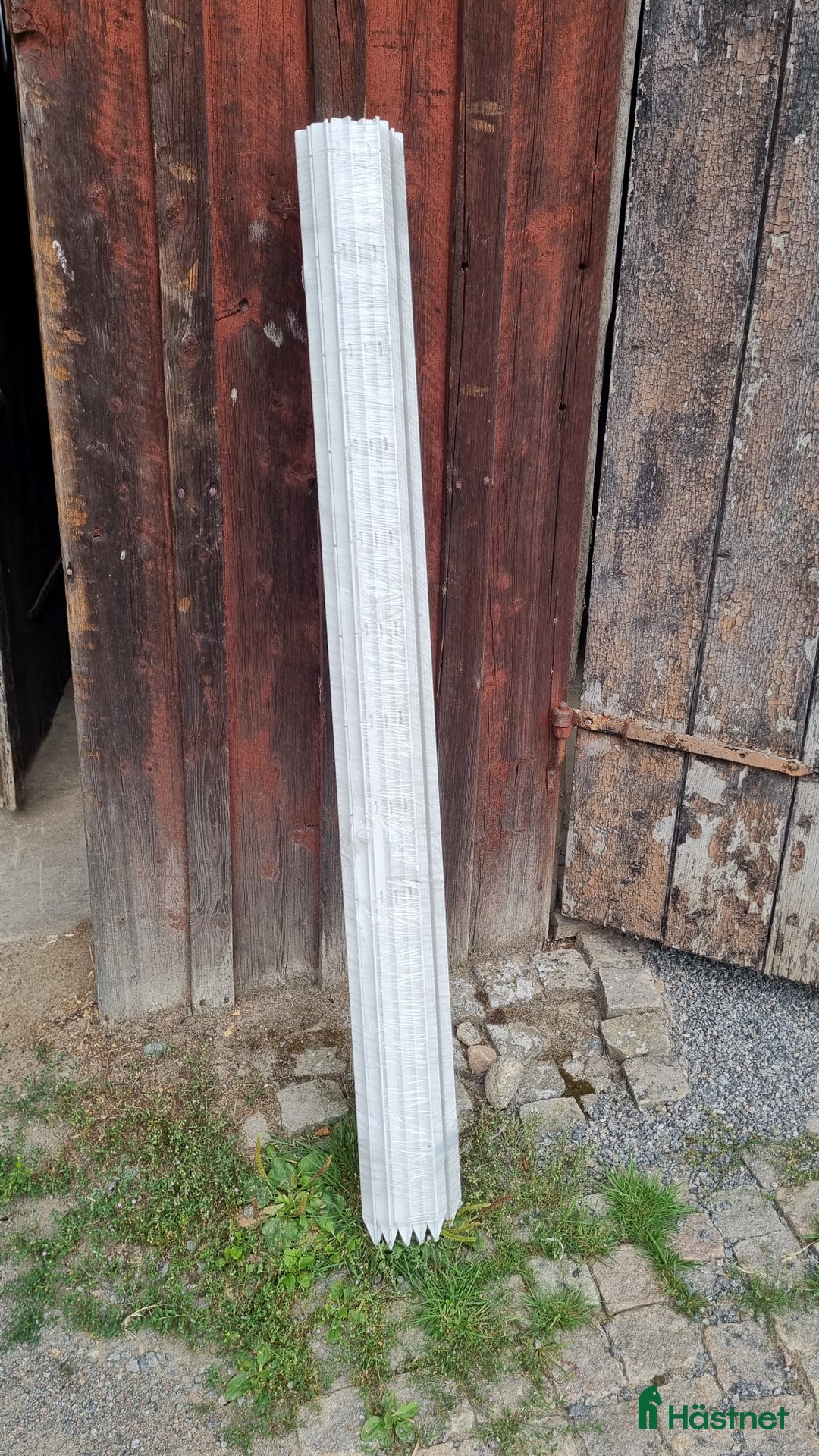 Stallinredning, stängsel & gård övrig utrustning till salu: Plast stolpar till hage. i Härryda - Annons 1