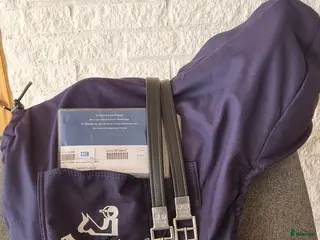 Sadlar hästutrustning Prestige Happy Pony 15"/34" - Annons 1