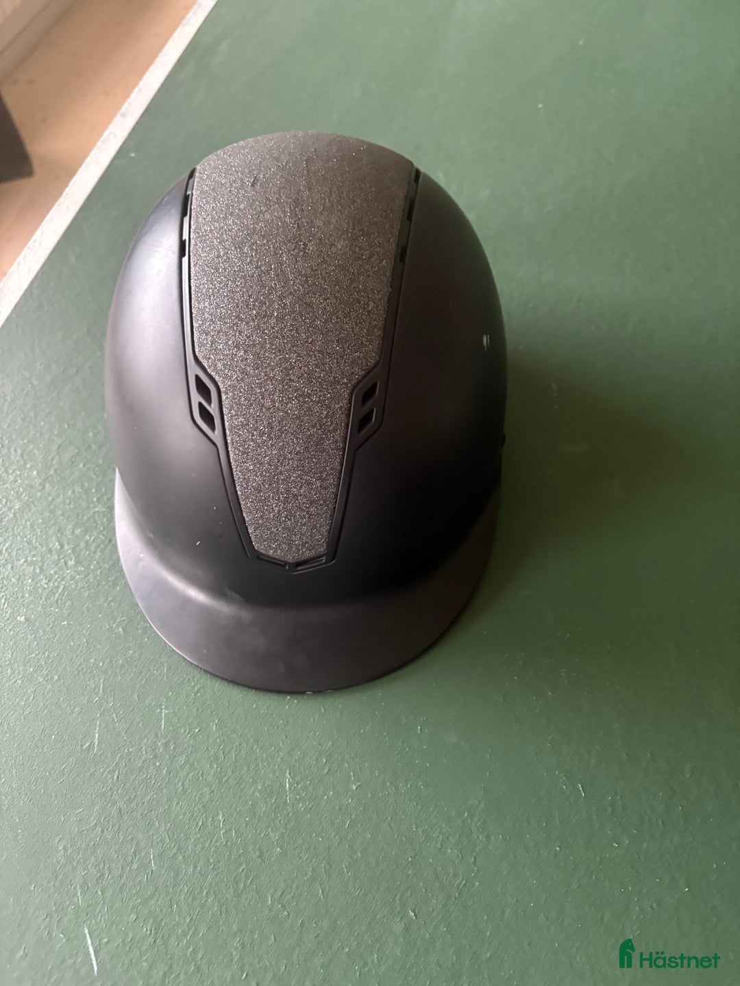 Hjälmar ryttarutrustning till salu: Jackson ridhjälm Mips 57-59 i Norrköping - Annons 3