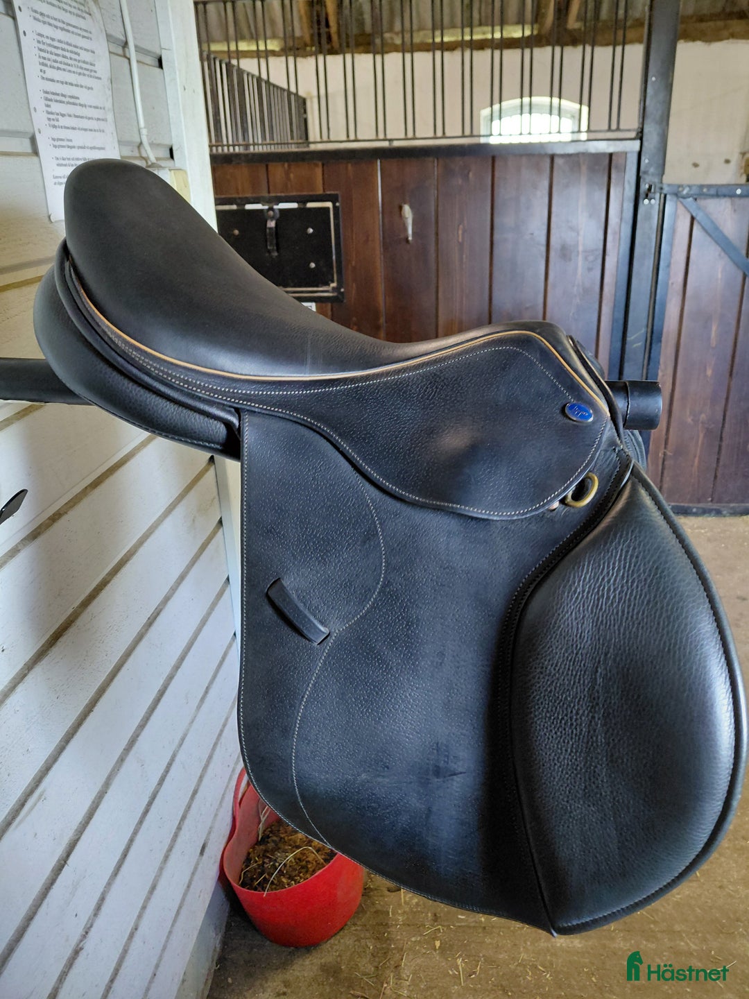 Sadlar hästutrustning till salu: Hoppsadel lippo i Svalöv - Annons 4
