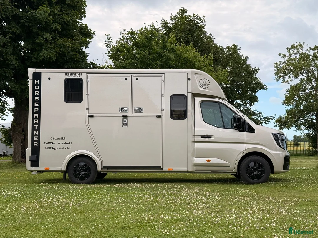 Hästlastbilar  fordon & transport till salu: Horsepartner Equimax C1 – 5-sits - Annons 2