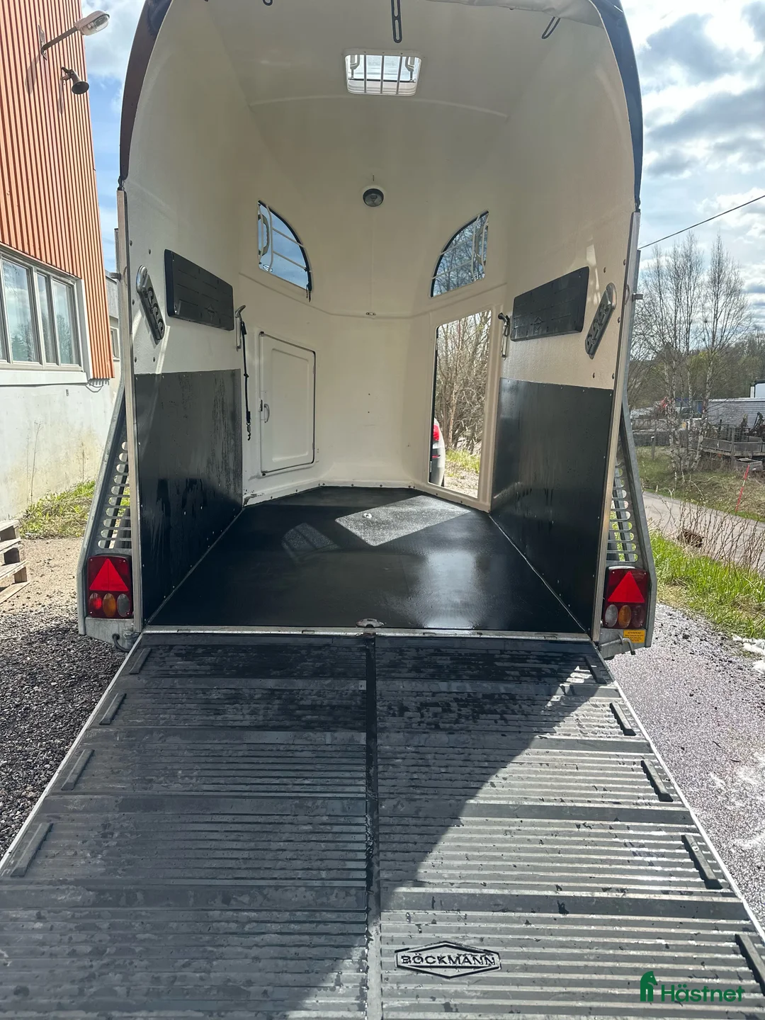 Hästtransporter  fordon & transport till salu: Böckman Comfort - nyskick momsad!  i Sundsvall - Annons 13