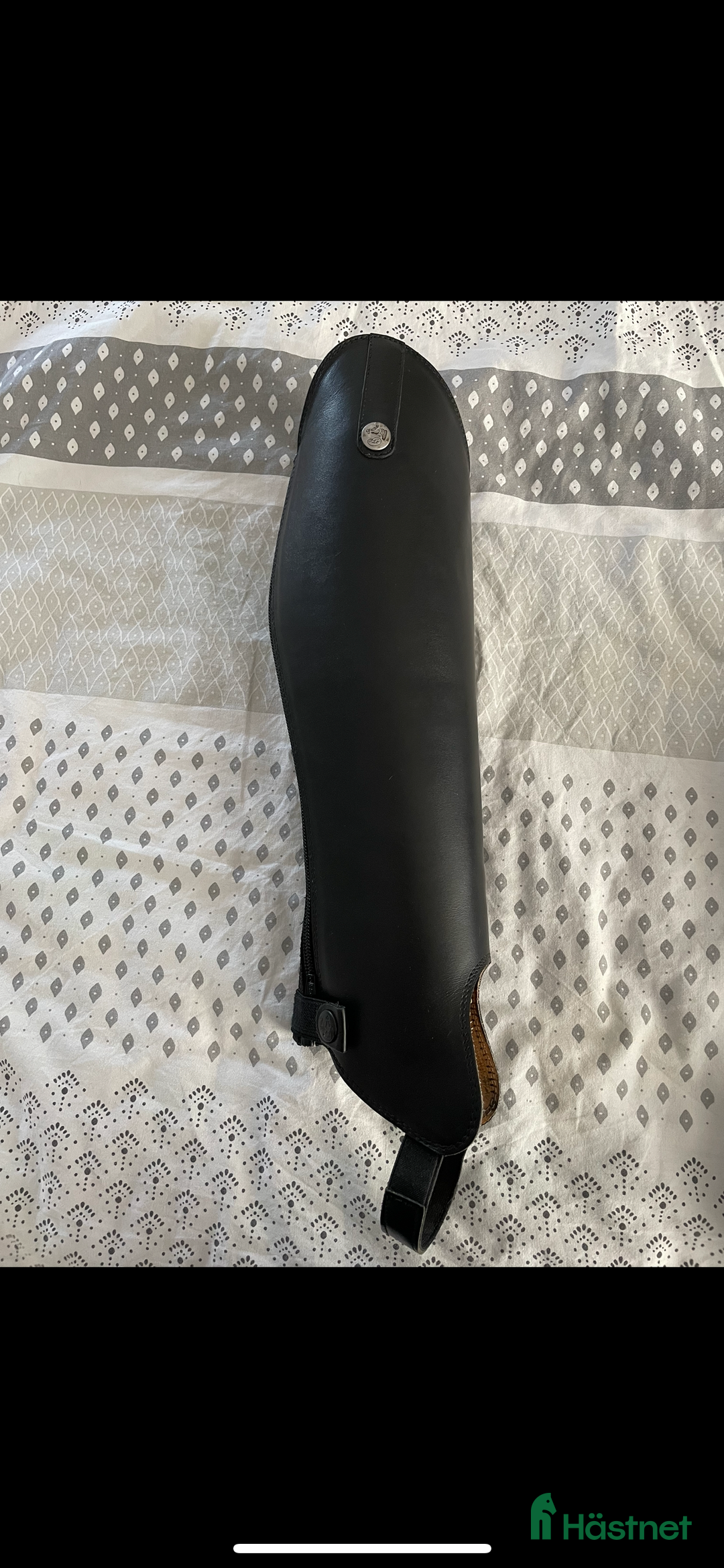 Ridstövlar ryttarutrustning till salu: Shortschaps i Vårgårda - Annons 1