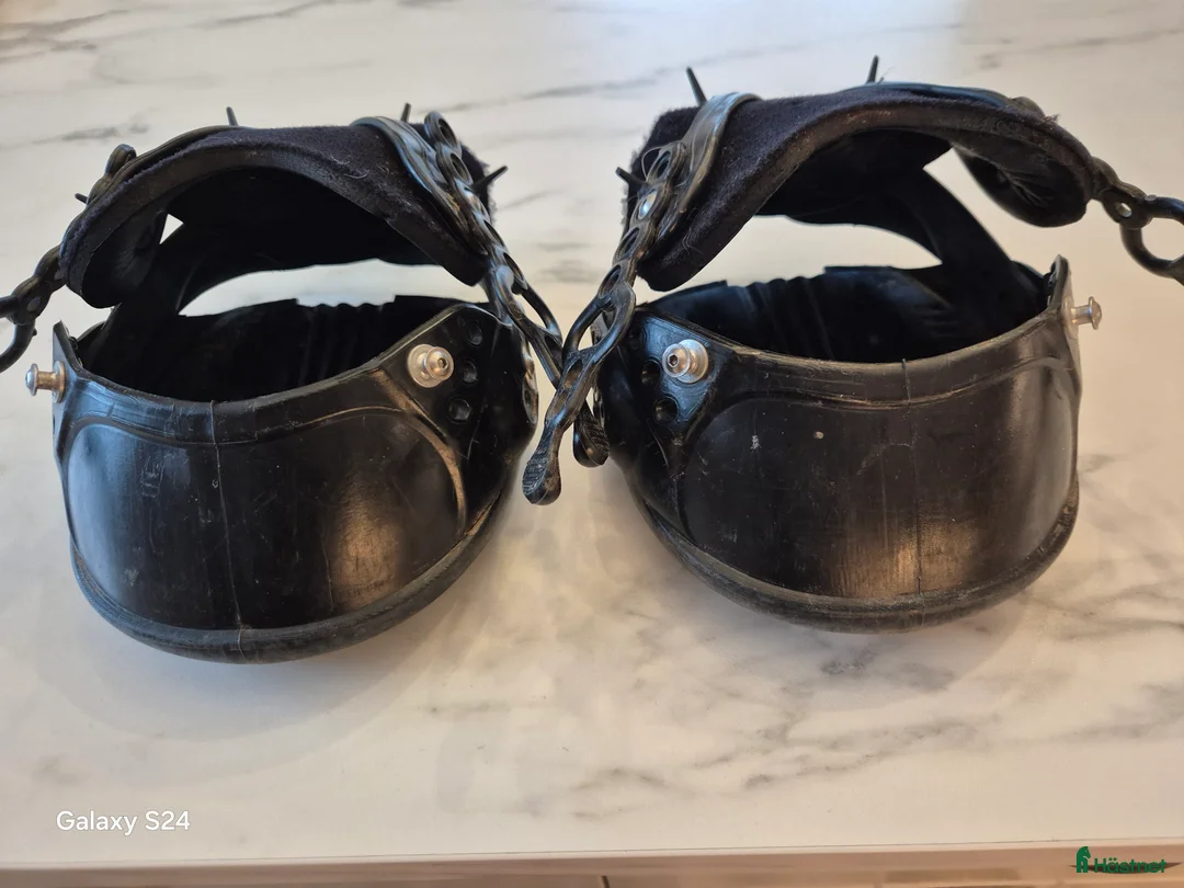Övrig Hästutrustning hästutrustning till salu: Evo boots i Nordmaling - Annons 1