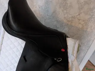 Sadlar hästutrustning Knights Robin Hood hoppsadel 16" - Annons 13