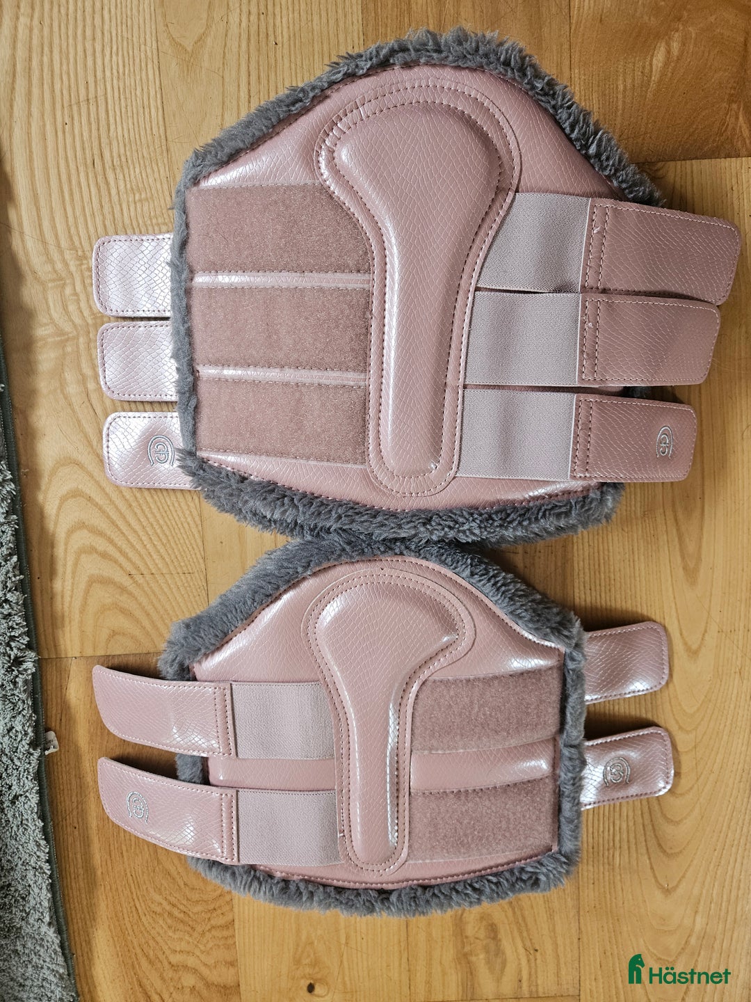 Benskydd hästutrustning till salu: Benskydd Equestrian Stockholm  i Nybro - Annons 4