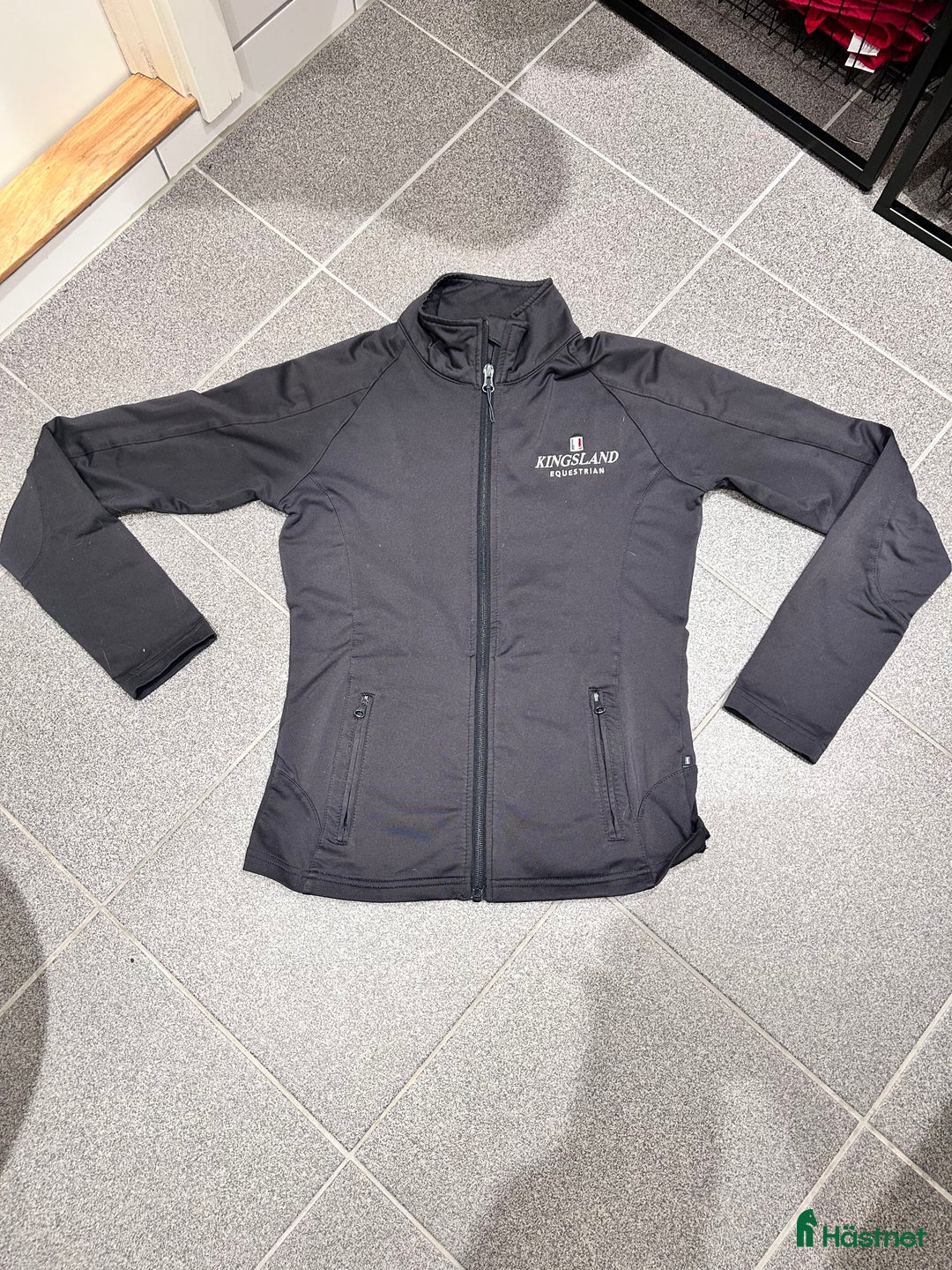 Övrigt Ridkläder ryttarutrustning till salu: Kingsland Tröja i Lerum - Annons 1