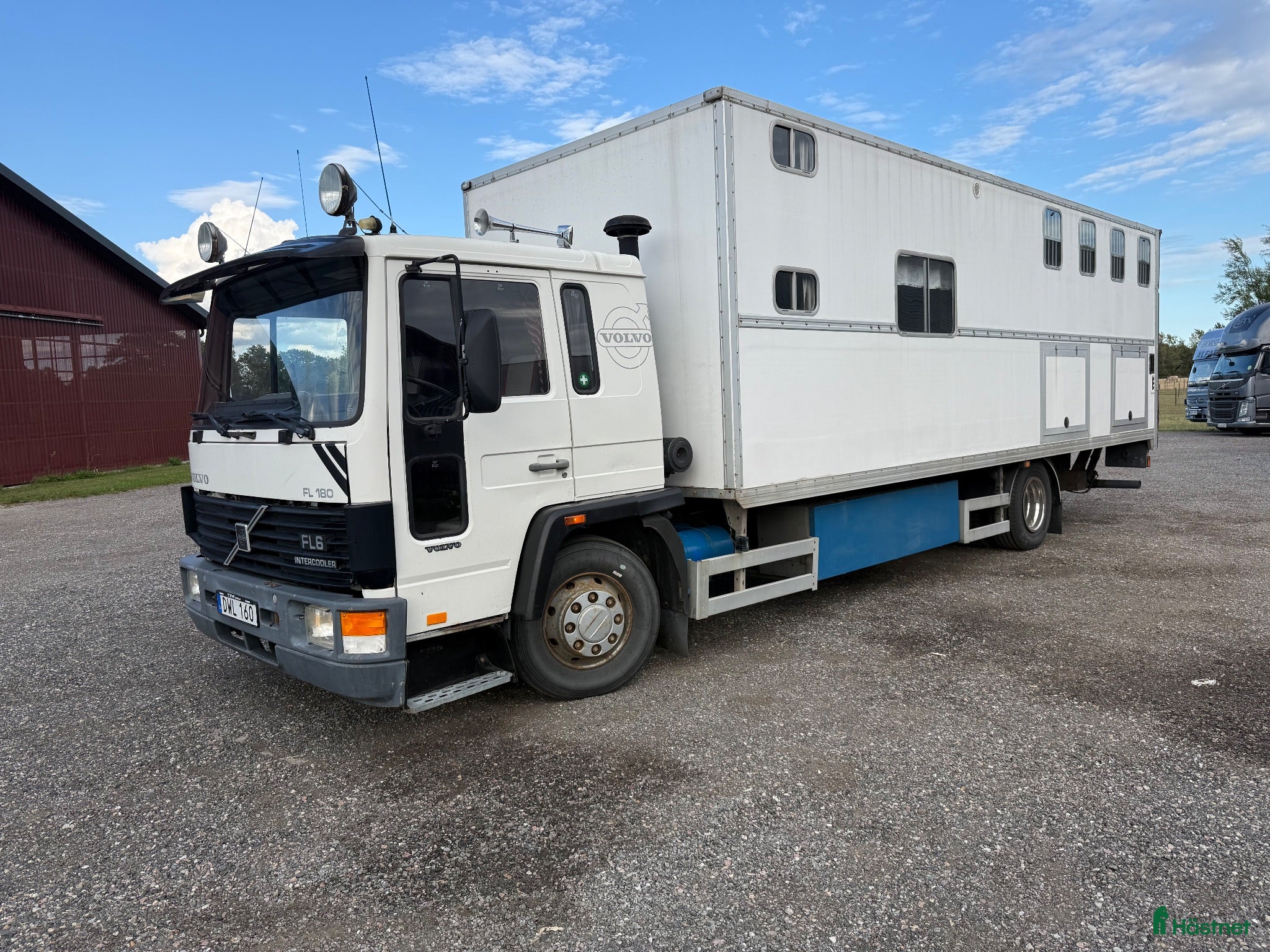 Hästlastbilar  fordon & transport till salu: Volvo hästlastbil - Annons 1