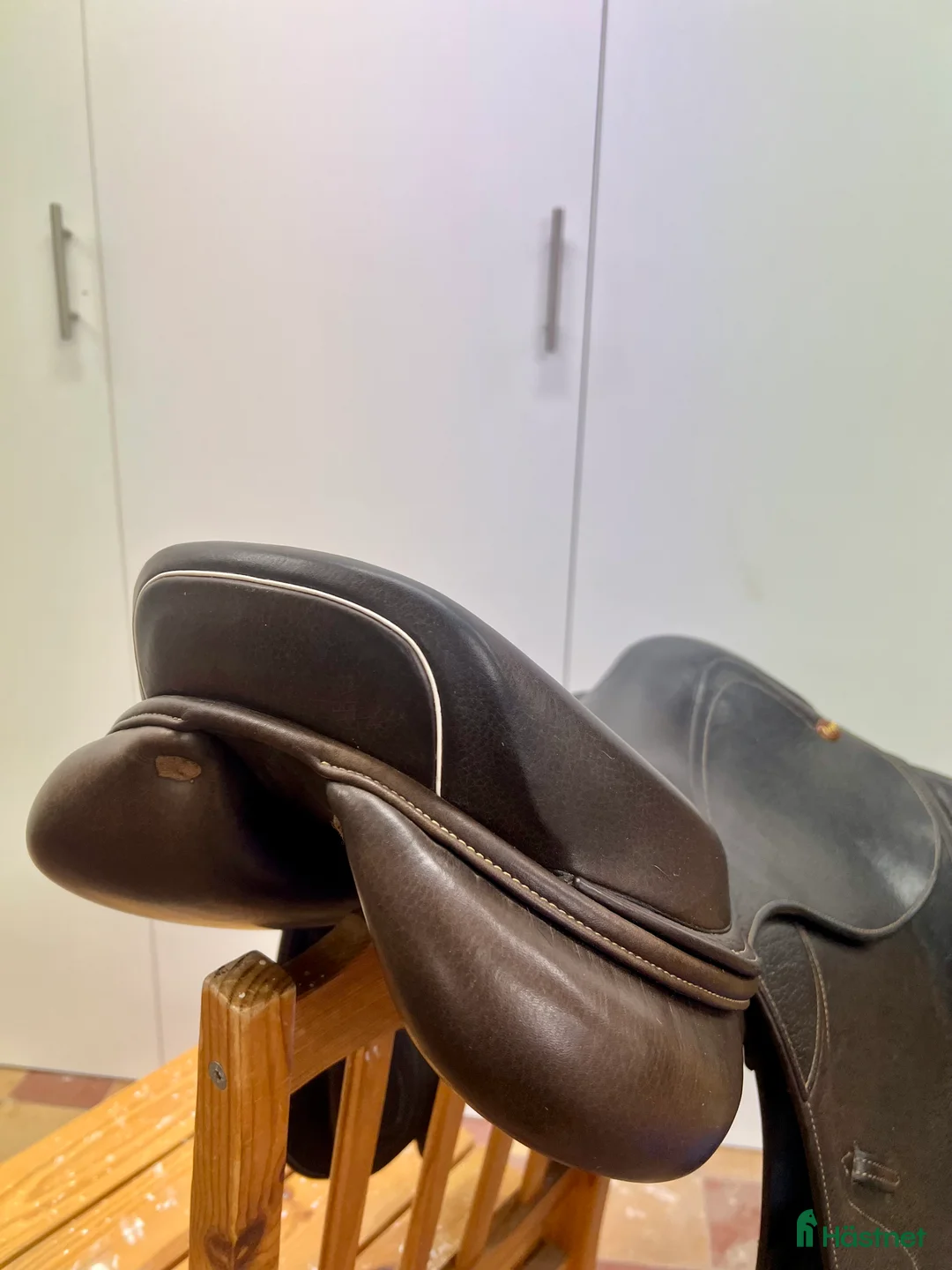 Sadlar hästutrustning till salu: Mörkbrun Lippo Allegria 17/N i Påarp - Annons 4