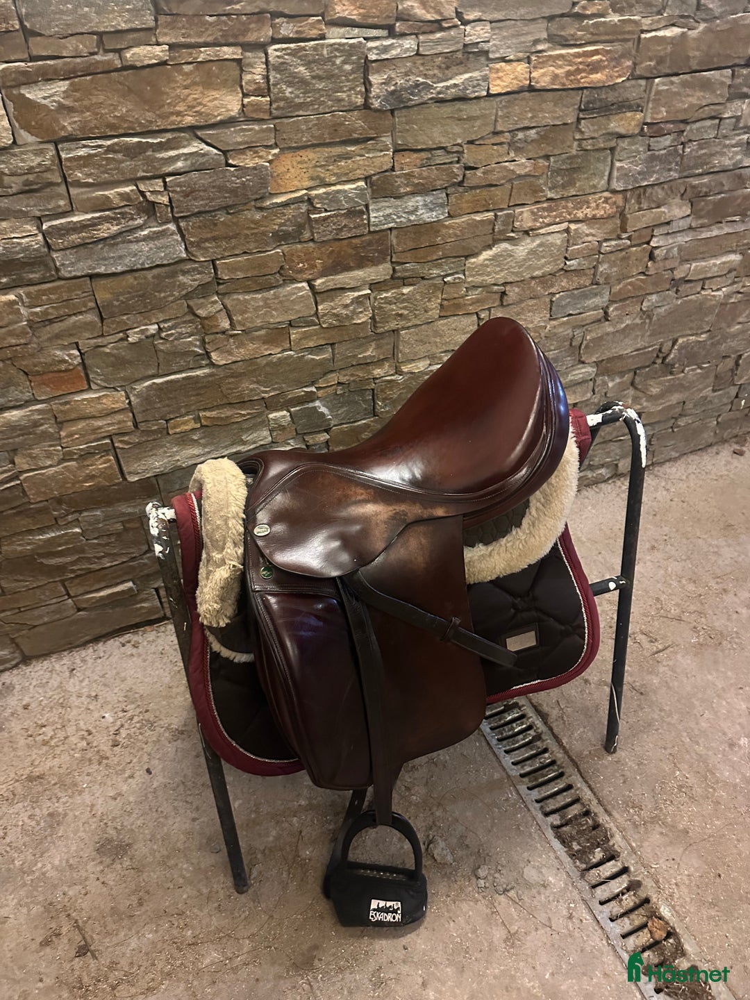 Sadlar hästutrustning till salu: Jaguar sadel säljes billigt i Kinna - Annons 5